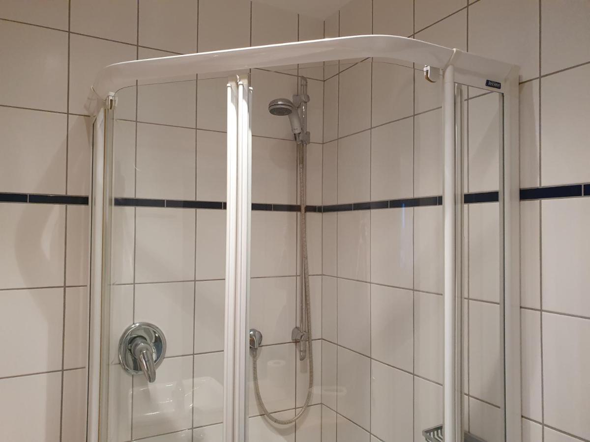 Das Appartement Inselliebe Ruegen Inkl Sauna Und 3H Taeglich Eintritt Ahoi Schwimmbad Sellin (Rugen) Exterior foto